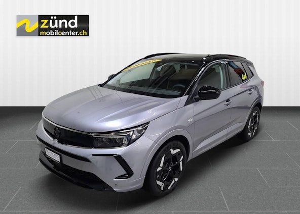 First vehicle image First vehicle image