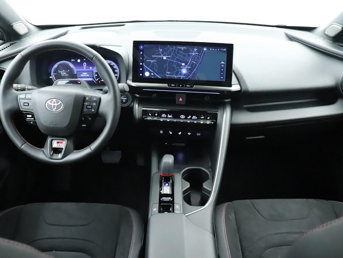 Vehicle image TOYOTA C-HR