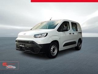 Vehicle image TOYOTA PROACE CITY