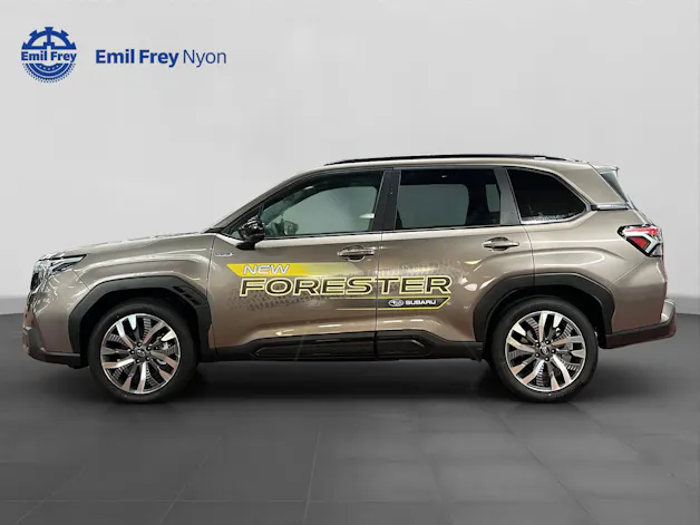 Subaru Forester Station 2.0i e-Boxer Luxury