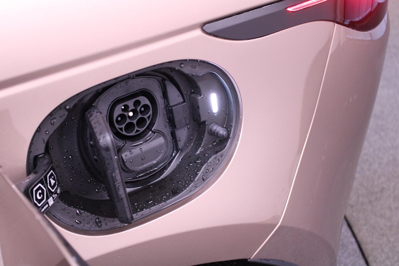 Vehicle image LAND ROVER RANGE ROVER EVOQUE