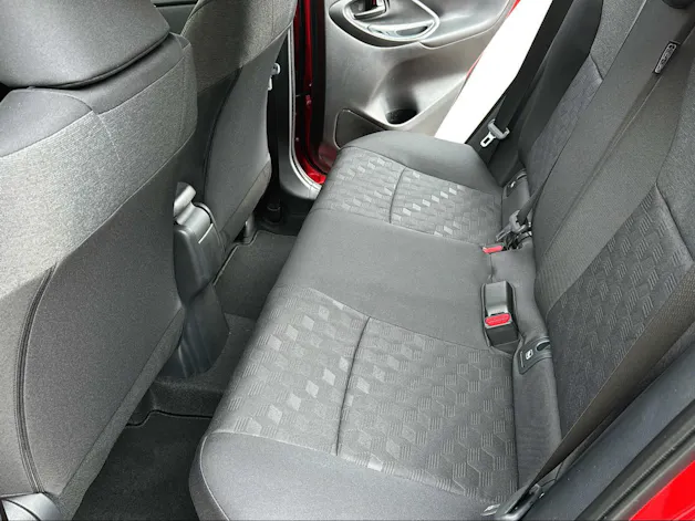 Toyota Yaris 1.5 VVT-i HSD Trend