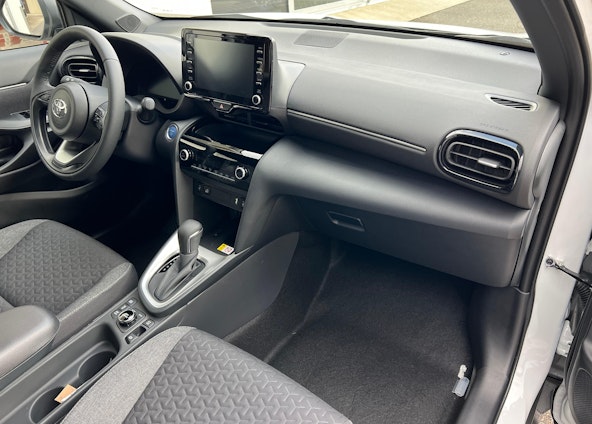 Vehicle image 13 Vehicle image 13