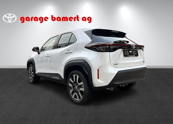 Vehicle image 3 Vehicle image 3