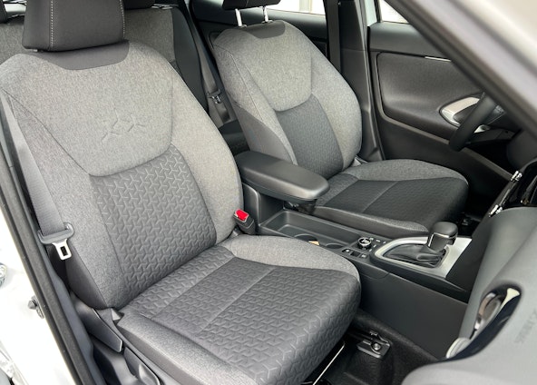 Vehicle image 14 Vehicle image 14