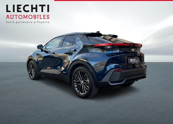 Vehicle image 4 Vehicle image 4