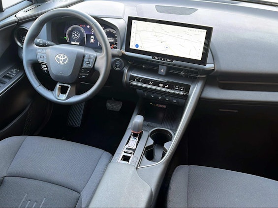 Vehicle image 8 Vehicle image 8