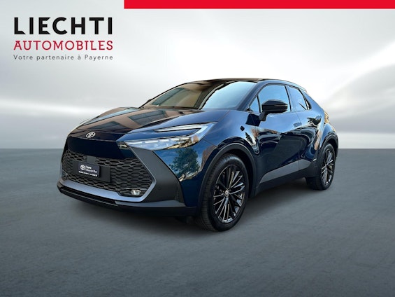 First vehicle image First vehicle image