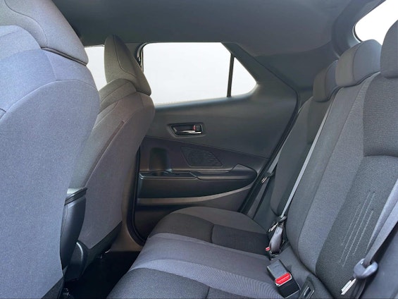 Vehicle image 9 Vehicle image 9