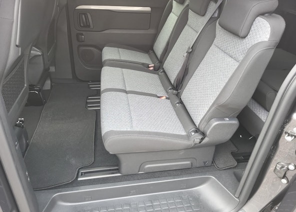 Vehicle image 11 Vehicle image 11