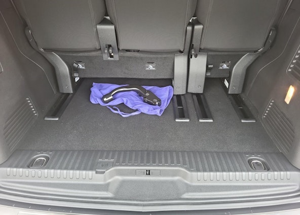 Vehicle image 12 Vehicle image 12