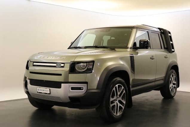 First vehicle image