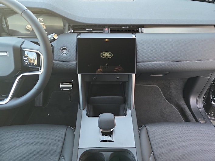 Vehicle image LAND ROVER DISCOVERY SPORT