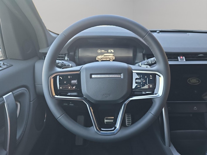 Vehicle image LAND ROVER DISCOVERY SPORT