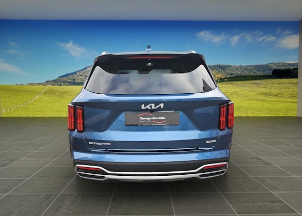 Vehicle image 3 Vehicle image 3