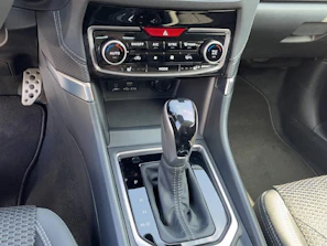 SUBARU FORESTER 14