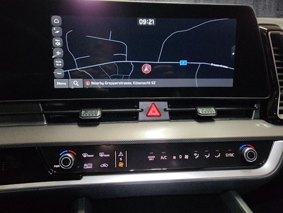 Vehicle image 15 Vehicle image 15