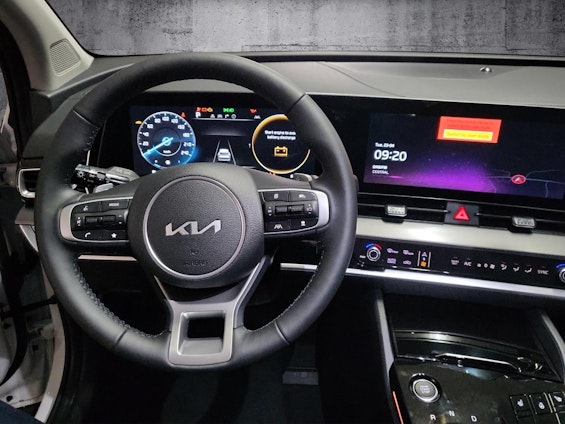 Vehicle image 10 Vehicle image 10