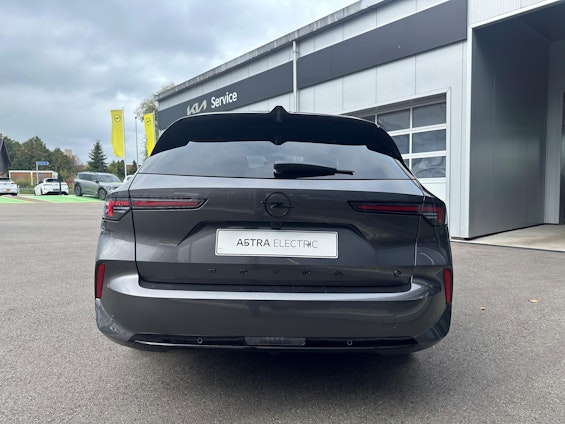 Vehicle image 6 Vehicle image 6