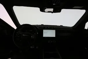 Land Rover Defender 130 3.0 D I6 300 X