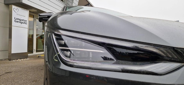 Vehicle image 15 Vehicle image 15