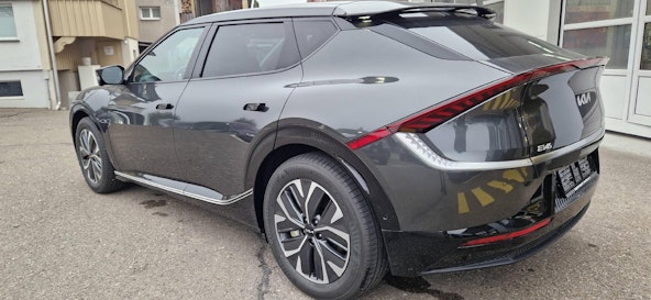 Vehicle image 10 Vehicle image 10