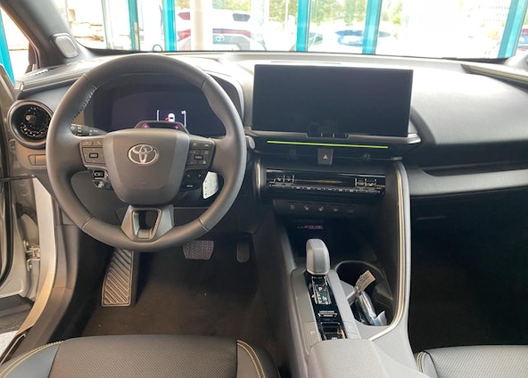 Vehicle image 9 Vehicle image 9