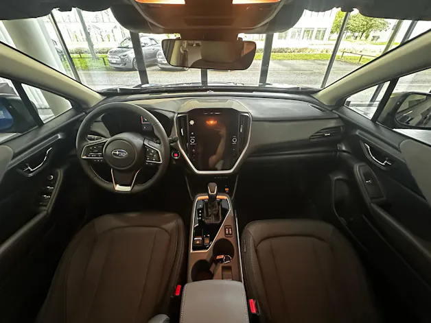 Subaru Crosstrek 2.0i e-Boxer Swiss Plus