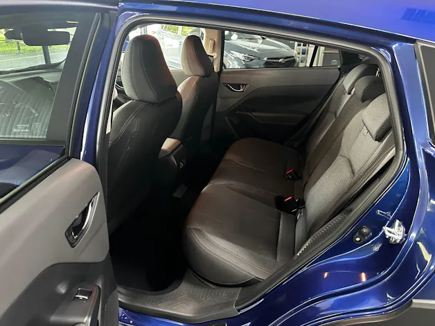 Subaru Crosstrek 2.0i e-Boxer Swiss Plus