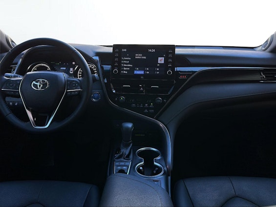 Vehicle image 11