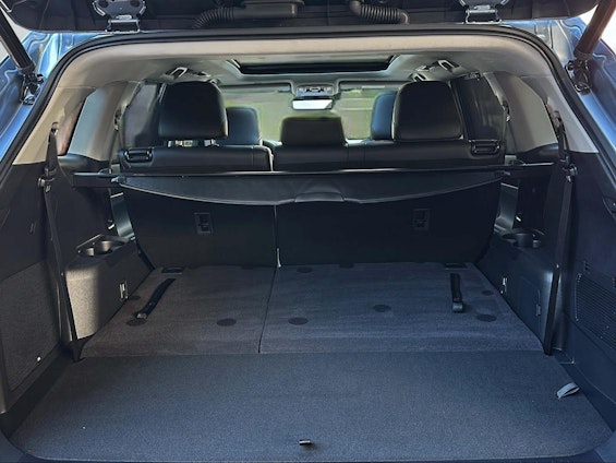 Vehicle image 6 Vehicle image 6