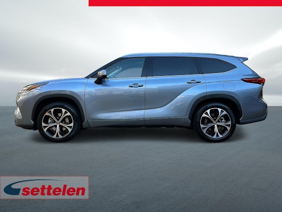 Vehicle image 8 Vehicle image 8