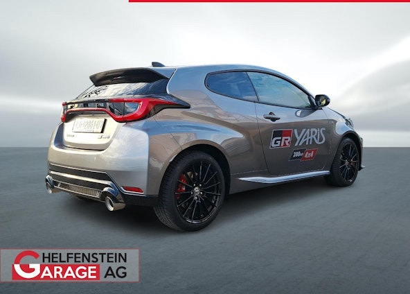 Vehicle image 4 Vehicle image 4