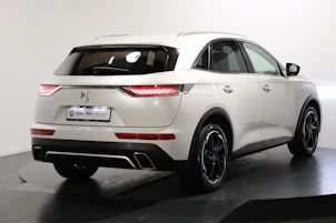 Fahrzeugbild DS AUTOMOBILES DS7 Crossback 1.6 E-Tense Be Chic 4x4