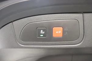 Fahrzeugbild DS AUTOMOBILES DS7 Crossback 1.6 E-Tense Be Chic 4x4