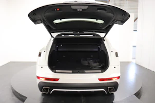 Fahrzeugbild DS AUTOMOBILES DS7 Crossback 1.6 E-Tense Be Chic 4x4