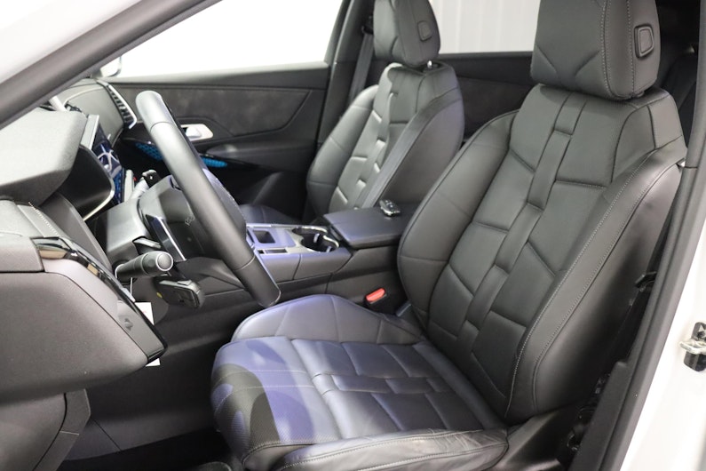 Vehicle image DS AUTOMOBILES DS7