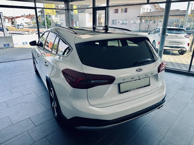 Ford Focus Station Wagon 1.0i EcoB Active