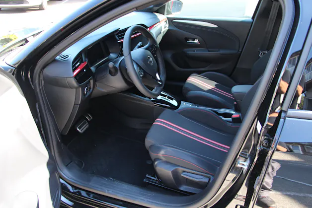 Opel Corsa 1.2 T 130 GS