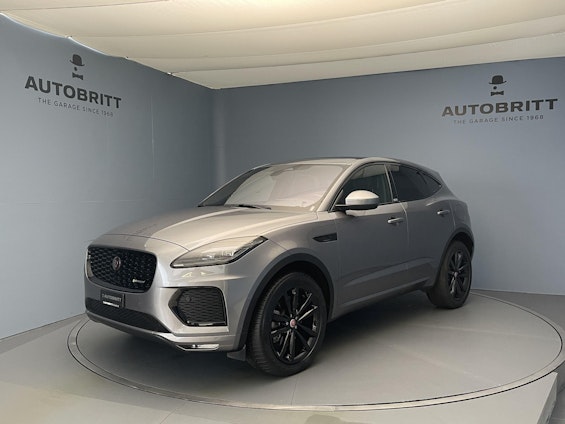 First vehicle image