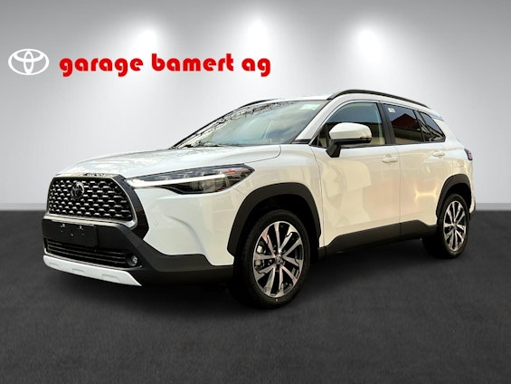 First vehicle image