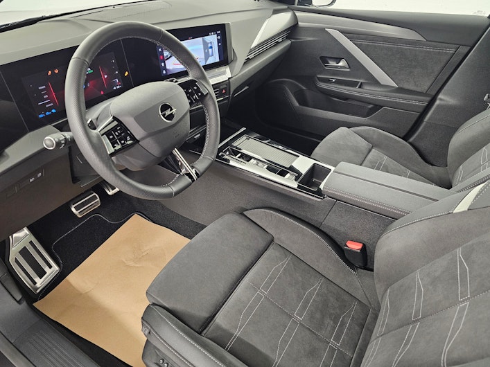 Vehicle image OPEL ASTRA