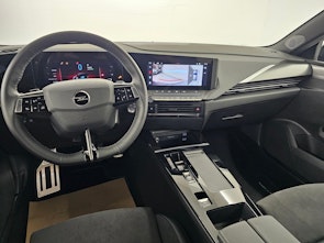 Vehicle image OPEL Astra 1.6 T PHEV 180 GS