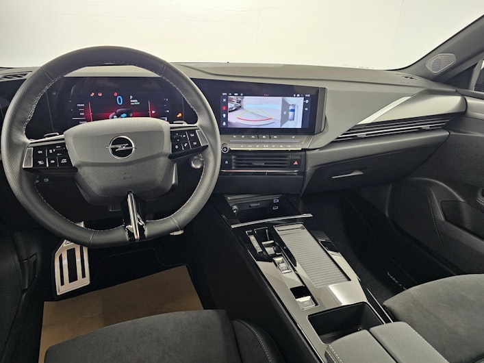 Vehicle image OPEL ASTRA