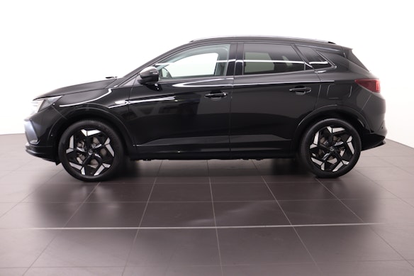 OPEL Grandland 1.6 T PHEV GSE 3