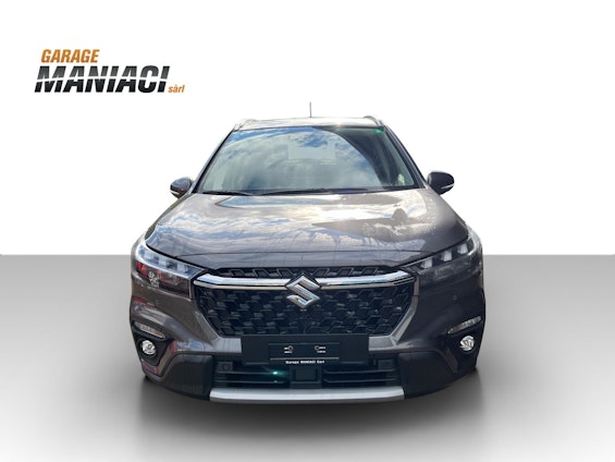 First vehicle image