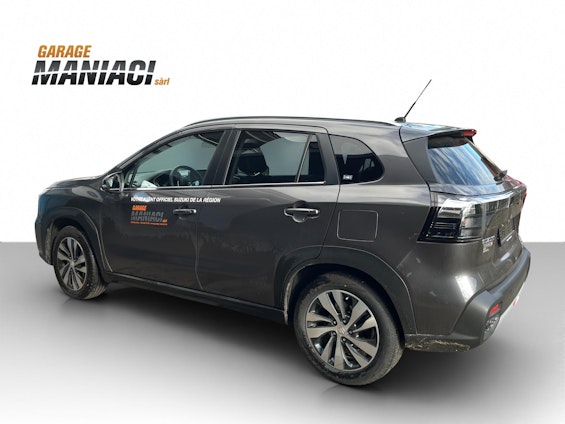 Vehicle image 3