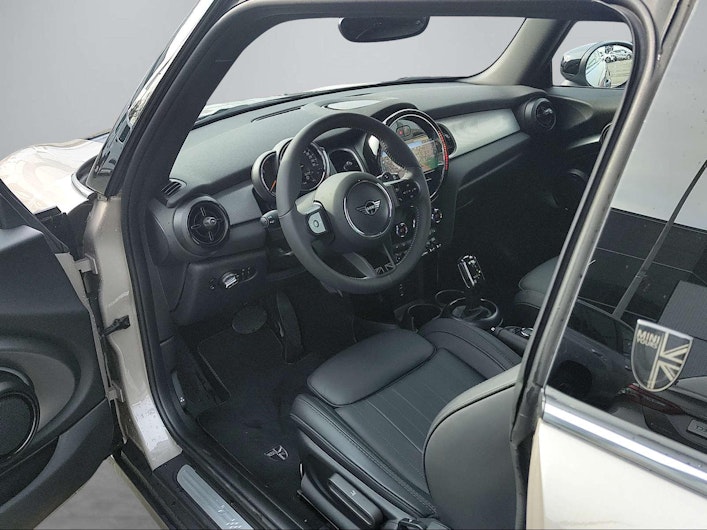 Vehicle image MINI MINI