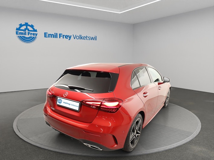 Vehicle image MERCEDES-BENZ A 180