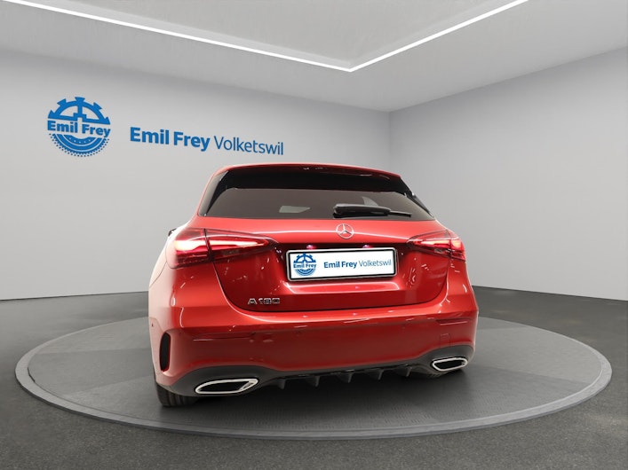 Vehicle image MERCEDES-BENZ A 180